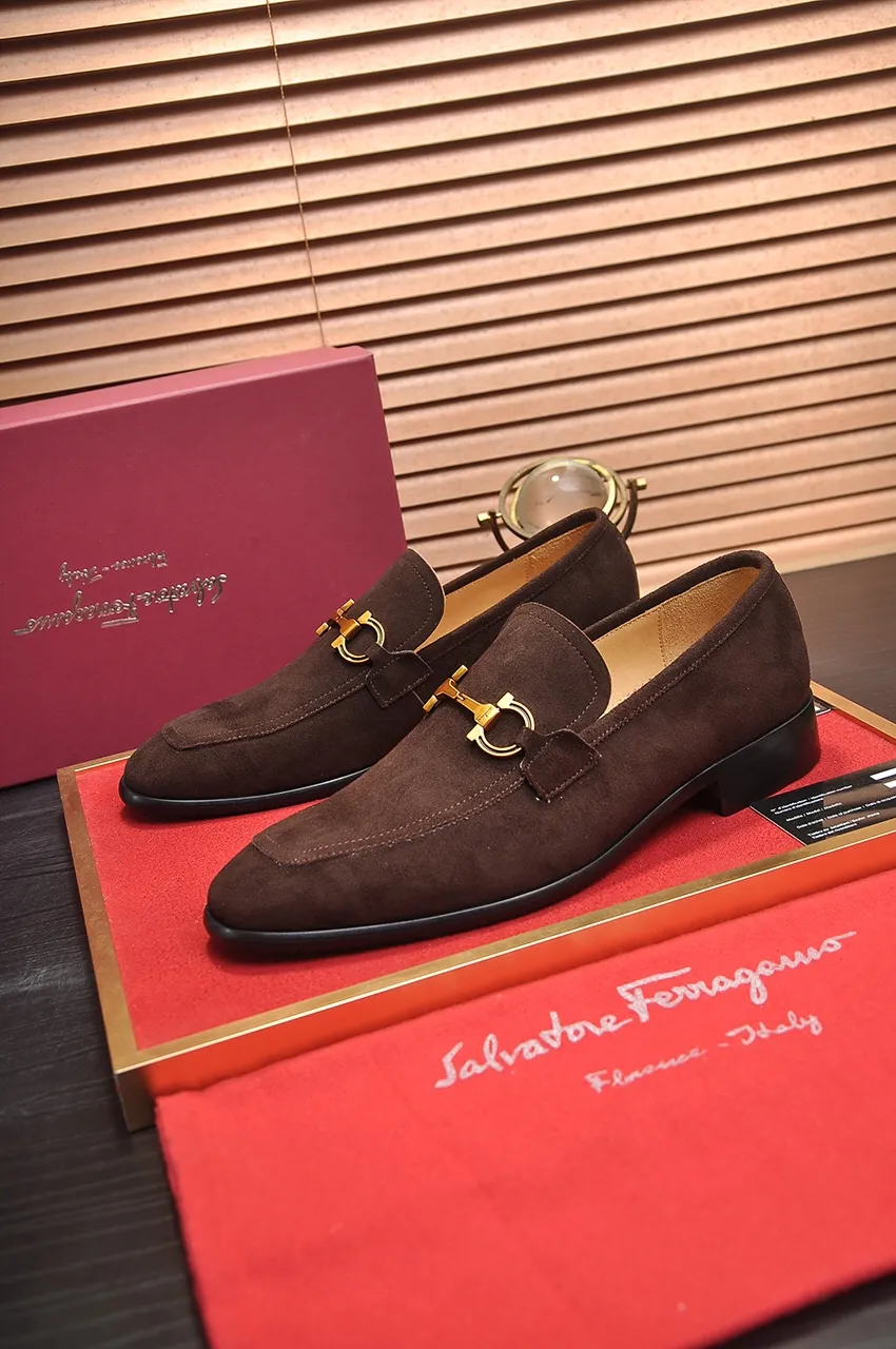 Men's shoes 💰500💶[Ferragamo/Ferragamo] The latest model in the counter. Original imported high-quality cowhide with open edges + imported 🐂 water-dyed cowhide lining + original luxury metal buckle + original combined outsole. Comparison without pressure 38--45 (45 is custom-made and cannot be returned or exchanged)